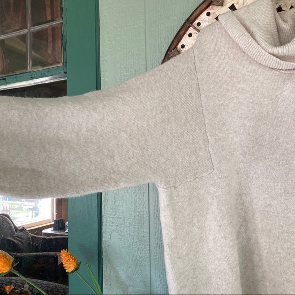heathered sherpa turtleneck tunic